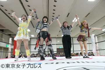 辰巳リカが桐生真弥からアイアンマン王座奪還！「12・7『おちゃプロ☆後楽園』まで防衛し続ける！」