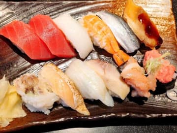 自由が丘で発見！破格すぎる休日ランチ寿司に感動