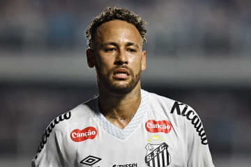 33歳ネイマールに訪れた悪夢　左膝を再負傷…北中米W杯行きに暗雲「可能性が高い」