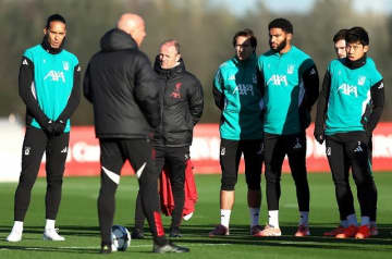 「誰にとっても予想外」７戦６敗…リバプール指揮官がまさかの大苦戦を語る。母国オランダ強豪撃破の鍵は明白「今回こそは」【CL】