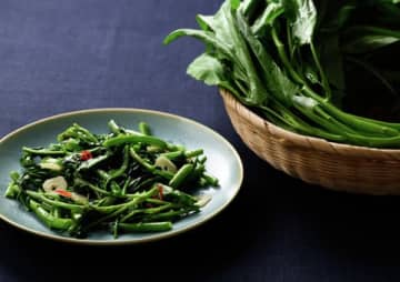 中華料理だけじゃない！暑さに負けない「空心菜」が夏の食卓の強い味方に