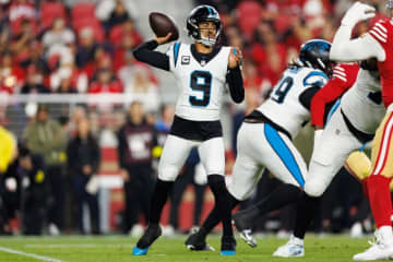 パンサーズQBヤングが49ers戦の不振を「自分の責任」と受け止める