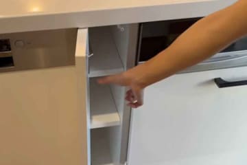 使いにくい狭小スペース→妻のアイデアで大変身　キッチン棚のビフォーアフターに称賛の声　「使いやすそう」