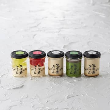 太宰府参道に新名所誕生！プリン専門店「太宰府ぷりん」11月29日(土)グランドオープン！　～20年以上にわたり「鬼瓦最中」などの和菓子づくりを続けてきた天山がプロデュースするなめらかプリン～