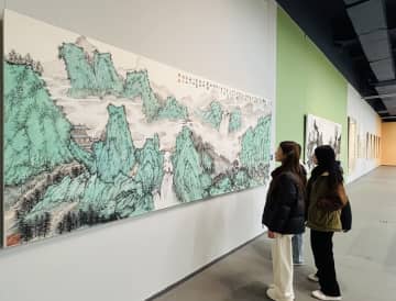 中国・天津美術館で方大開展　北宗山水を継承