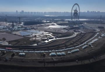 第27回「ハルビン氷雪大世界」設営始まる―中国