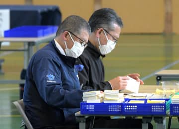 【速報】茨城・神栖市長選　全票再点検でも同数