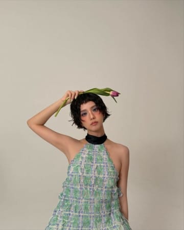 「BLACKPINK」JISOO、破格のショートカット変身…変わらない可愛さ