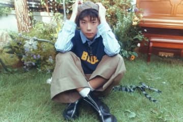 2PM・ウヨン、日本ソロデビュー10周年！初のベストALタイトル＆ジャケットイメージ公開