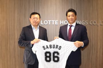 ロッテ・サブロー監督「決意を改めて伝えさせていただきました」ロッテ本社を訪問