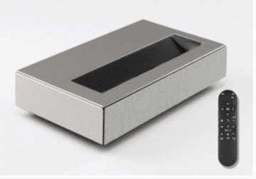 壁からたった24cmで100インチ大画面！ヤマダオリジナル「超短焦点レーザープロジェクター」登場！1100ANSIルーメン＆フルHDで部屋をシアターに！