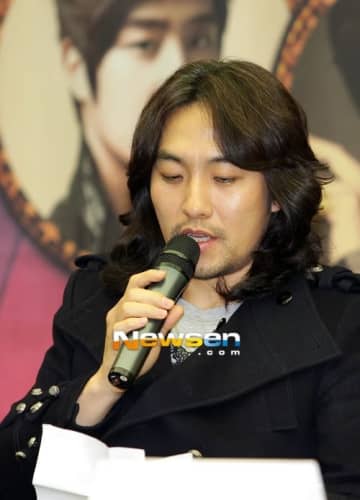 ロックバンド・プファル出身キム・ジェヒ、投資詐欺の疑いで検察に送致