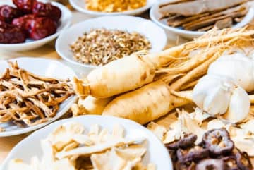 「漢方薬」の名前には製法のヒントが隠されている【クスリ社会を正しく暮らす】