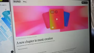 ワーナーミュージック、音楽生成AI「Suno」と提携　学習元への対価の支払いを明言