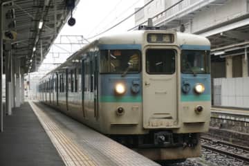 しなの鉄道、115系S11編成が“新長野色”に！ スカ色・しな鉄色は2026年3月引退...