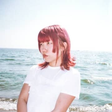 SSW・瀬梨亜、1stアルバム『Specimen No. ███』収録曲「('◻︎')」を先行配信