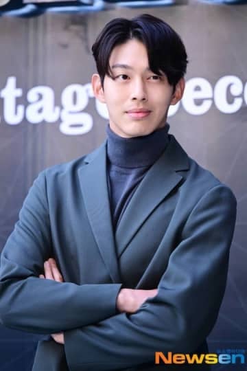 元UN チェ・ジョンウォン「不倫男」の疑惑を払拭…控訴審での勝訴を報告