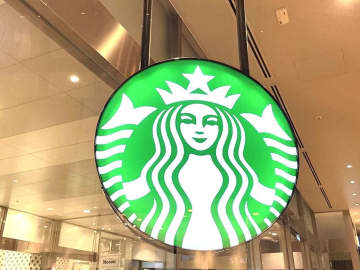 「想像超えてきた」「可愛さにキュン♡」【スタバ】またまた大当たり！「新作ケーキ」