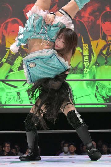 【スターダム】鹿島沙希　かわいい後輩・玖麗さやかに〝復讐〟「ボジラの恨み忘れてねえから」