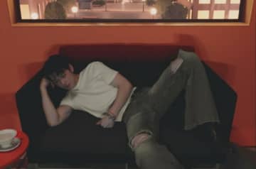 「ASTRO」チャウヌ、ソロ2ndフルアルバム「Sweet Papaya」のMVティーザー公開