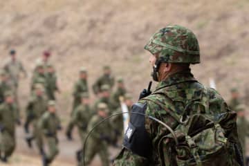 ひろゆき、集団的自衛権の”誤解報道”に『高市政権は訂正を主張すべき』と警鐘…英語圏での拡散に波紋広がる状況にネットでも「英語圏の人達には正確に伝わるように訂正すべき」「日中関係を超えて国際的に日本の安保感覚への信用が揺らいでいる」「日本政府は積極的に情報を発信すべき」の声