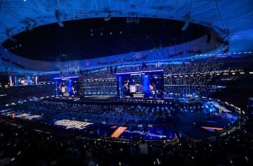 約6万2千人が集結！中国で史上最大のeスポーツ試合観客数の世界記録が達成―大よそ東京ドーム最大収容人数の1.13倍が集まる