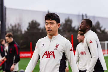「出場36分は理解できない」“７戦６敗”の大不振で監督交代説浮上のリバプール、伝説OBが電撃就任なら遠藤航の立場は劇的に向上か「レギュラーとなるのは確実」