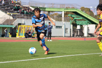 東京ユナイテッド監督が語った｢差｣、元Jリーガーの名前が並ぶ｢上位チーム｣、三笘薫の大学時代との｢違い｣【Jリーグ入りの最初の関門｢地域CL｣を変革せよ】(3)