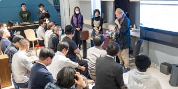 レコードの探し方や聴き方を基本から解説。「はじめてのアナログプレーヤー」発刊イベント開催！