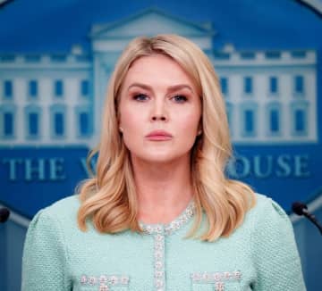 米大統領報道官の関係者を拘束　不法滞在で移民局