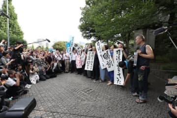 厚労省、勝手に補償額を「値引き」して終わらせようとする