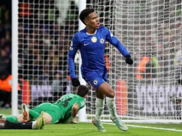 「天才ティーンエイジャーの対決」戦前の注目度はヤマルの方が上。だが主役を演じたのはエステバンだった【現地発】