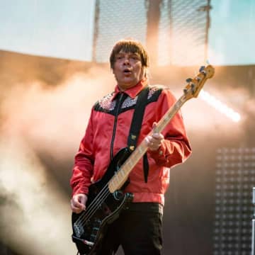 プライマル・スクリーム、マニを追悼