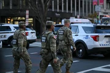 米ホワイトハウス近くで銃撃、州兵2人重傷