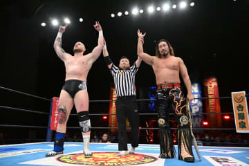 【新日本】辻陽太＆ゲイブ・キッド、H.O.T.のお株を奪う“噛みつき”返しで3連敗へ追い込む！“WAR BLASTER”炸裂で『WTL』2勝目「これからどんどん上がっていくぜ」