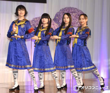 新しい学校のリーダーズ、活動は国内外で「半々くらい」　米レーベルとの契約は「大きなチャンス」