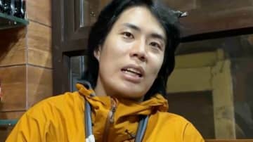 「マンションのエントランスにまで侵入」自粛期間中の“マスコミ包囲網”の実態を令和ロマンくるまが激白「富士そばで記者に声をかけられ」