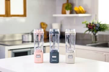 コードレスで使いたい時にどこでも手軽に混ぜ残しゼロのスムージー機能を搭載クイジナート「コードレス パーソナルブレンダー」2025年12月上旬発売