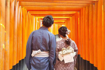 従来の常識を覆す！【京都・レンタル着物岡本】全1,000着以上から選び放題の「制限なしカップルプラン」開始