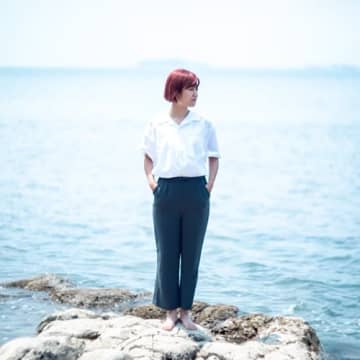 宇宙まお、J1昇格目前の水戸ホーリーホックの新応援ソング「葵い革命」リリース