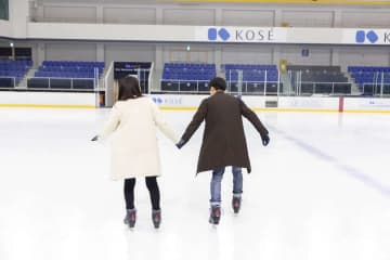 【神奈川】スケートが楽しめるスポット6選！期間限定のスケートリンクも