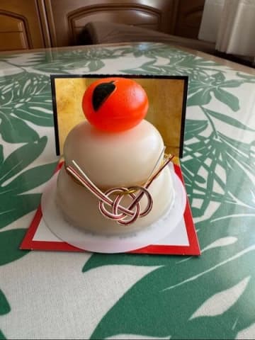 意外と立派で満足！ダイソーの鏡餅