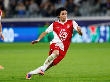 “CL得点記録更新”となる先制点を決めた南野拓実を仏メディアが称賛！「機動力と運動量は高評価に値する」