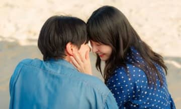 『テプン商事』イ・ジュノ♥キム・ミンハ　“キス1秒前”ショット公開でロマンス加速