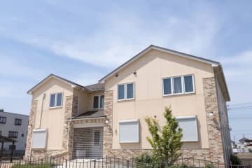 義両親の勧めで「二世帯住宅」を建てたけど、光熱費と固定資産税の負担があいまいに…。年金暮らしの二人に押し付けるのはよくない？