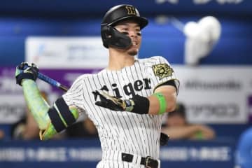 セ・リーグのMVPは本塁打王＆打点王の佐藤輝明！ 53試合で防御率0.17の石井大智との“差”に元最多セーブ王が見解「ホームランが30本台だったらたぶん…」