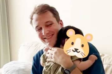 「フランスでは文化がない」→「僕の人生を変えた」　フランス人パパが日本で感動…　おむつ替えで活用している便利グッズとは