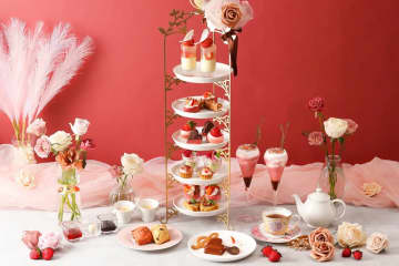 “音楽”がテーマのいちご＆チョコアフタヌーンティー【ホテル インターコンチネンタル 東京ベイ】