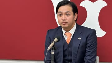 「便利屋として評価していただきました」巨人・石川達也　2050万円アップで笑顔