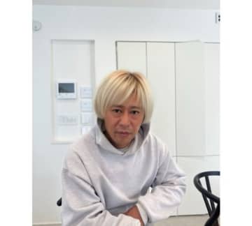 パンサー尾形、AIで破壊力抜群の金髪ボブヘアに!?